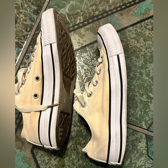 Converse - Picture 7 of 7